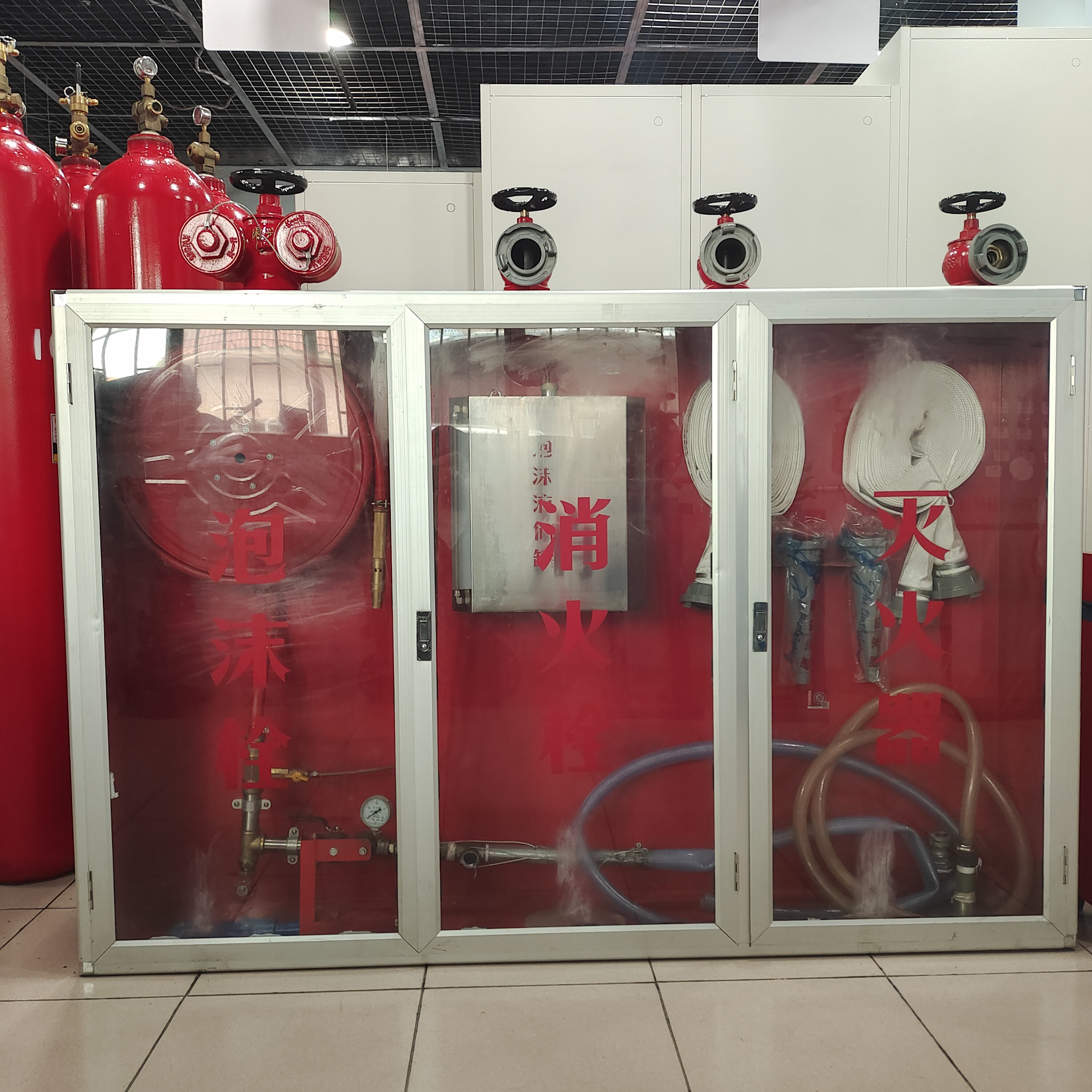泡沫消防箱構造